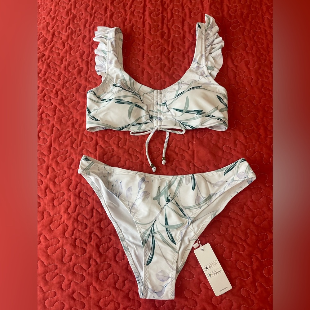 Cupshe, size large bathing suit